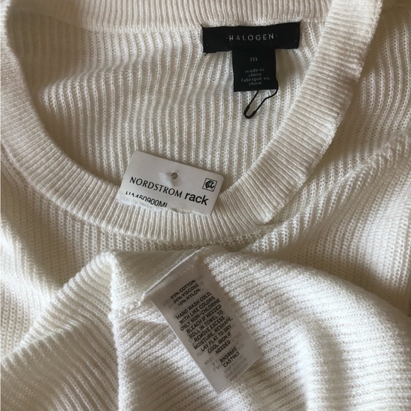 Halogen NWOT Sweater Cut Out Shoulder Cream Medium - Picture 5 of 8